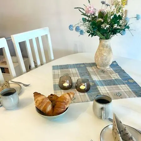 Holiday home Idyllisk Taet Ved Blavand *
